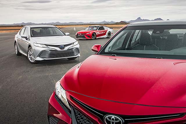 現在買凱美瑞的都哭瞎了，等一下買它更好